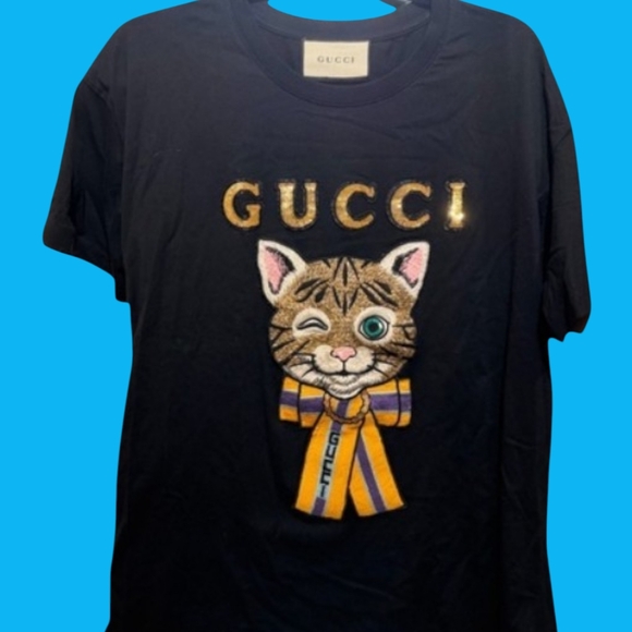 Gucci Tops - Authentic Vintage Monogramed Womens Black Tee with Cat Embroidery